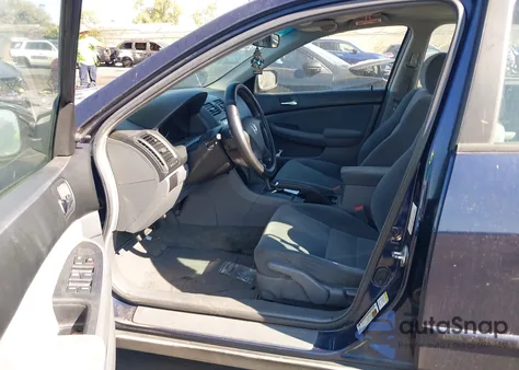 2007 Honda Accord 2.4 Vp from USA, damaged, VIN 1HGCM56107A226284